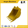 Catpillar 315 Baggereimer als Fels