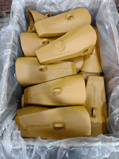 Komatsu K-Max XS145SD Schaufelzahn