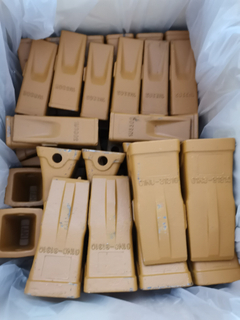 Masse einbezogene Werkzeuge Ersatzteile Adapter 61N8-31310 Hyundai Baggerteil Zähne Schwere Duty Duty