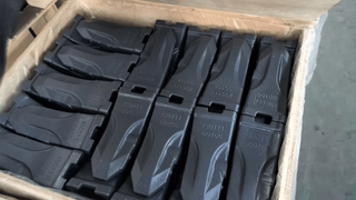 230111-00106 DOOSAN Rock Chisel Tooth Mining Bucket Tip