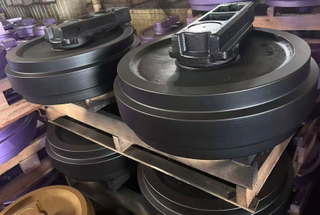 200102-00002a Idler Assembly Doosan DX520 DX500