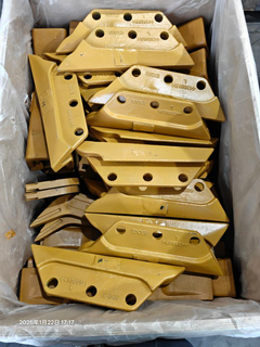 Hitachi EX300 Seitenschneider 4435857